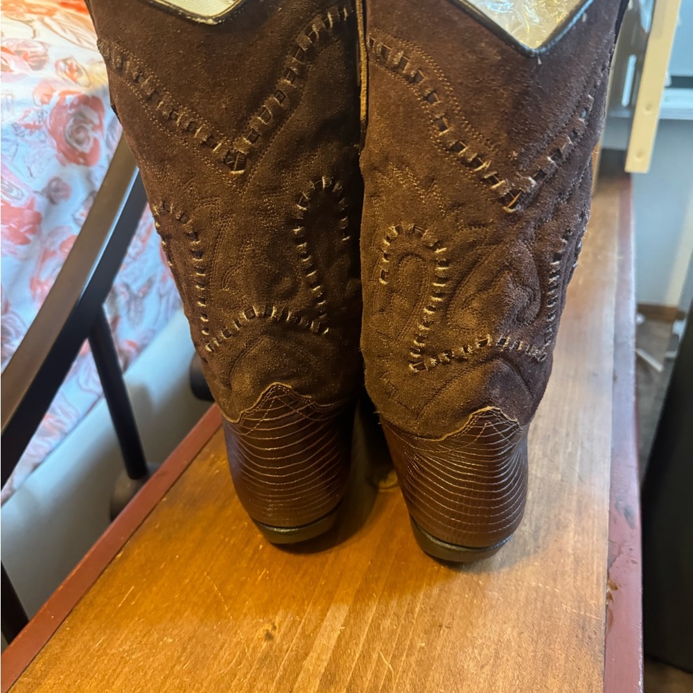 Seychelles Two-Tone Brown Heeled Western Boots - Picture 14 of 16